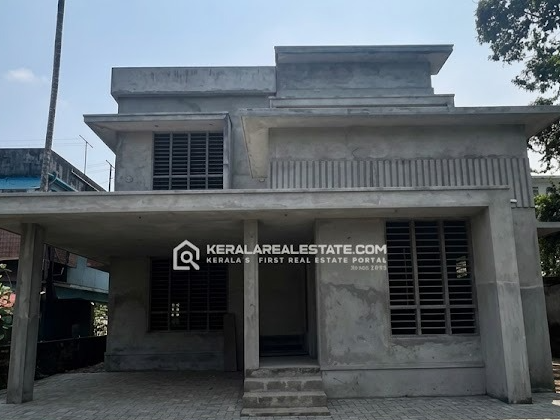 3 BHK House for Sale in Edappally, Ernakulam 