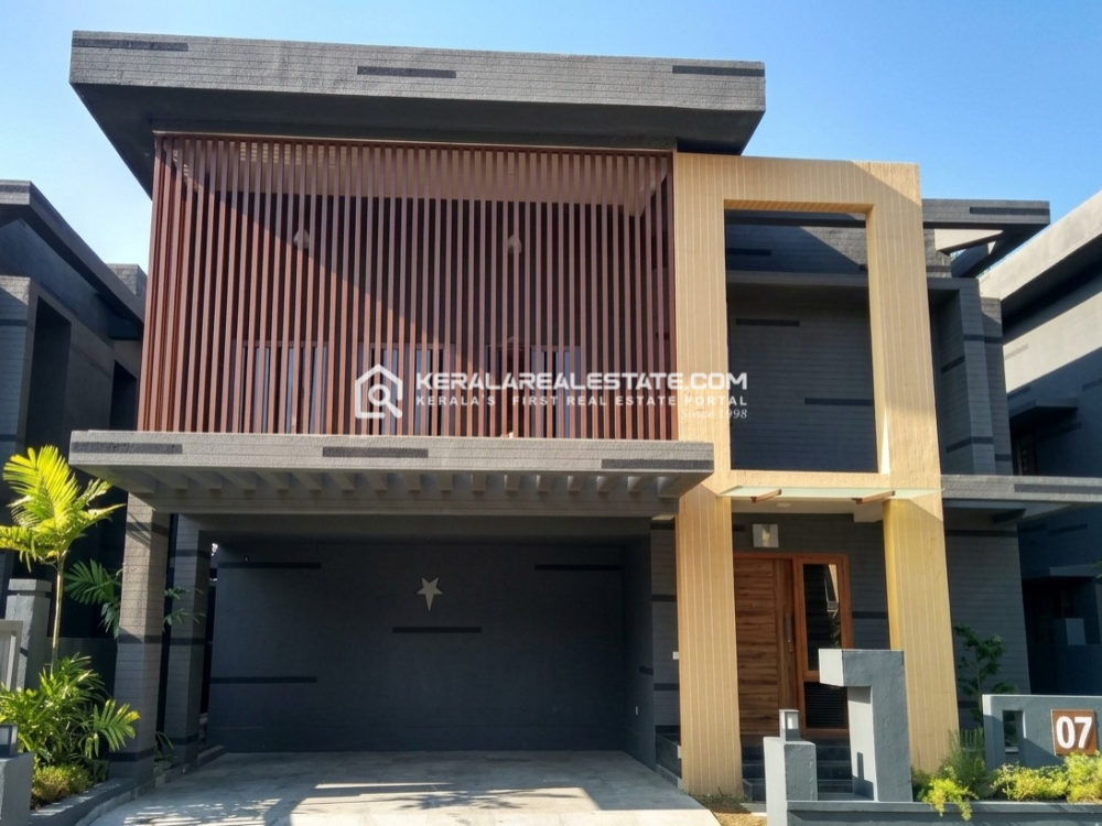 3 BHK Luxury Villa for Sale in Kollenchery, Ernakulam 
