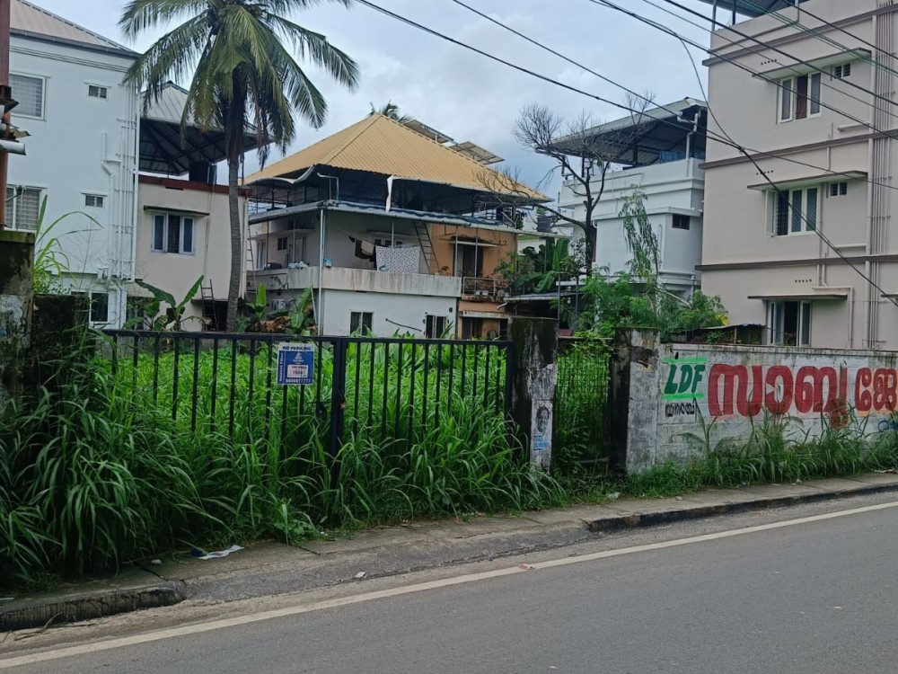 Prime Commercial Land for Sale in Thevara, Ernakulam 