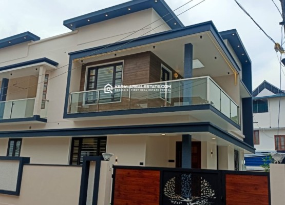 4 BHK House for Sale in Peroorkada, Trivandrum