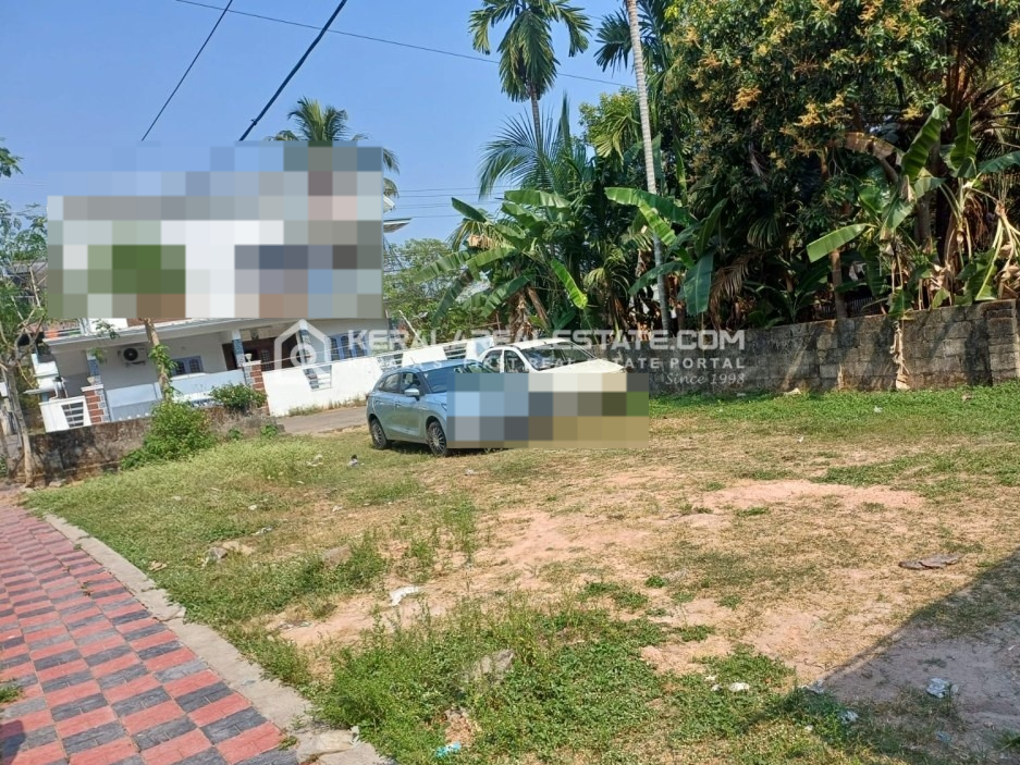 Prime Land for Sale in Kalamassery, Ernakulam 
