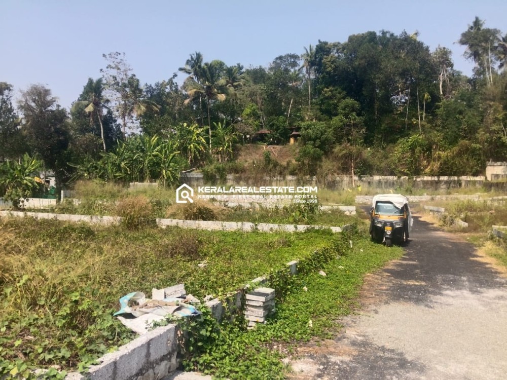 MULTIPLE LAND PLOTS FOR SALE IN POWDIKONAM, TRIVANDRUM