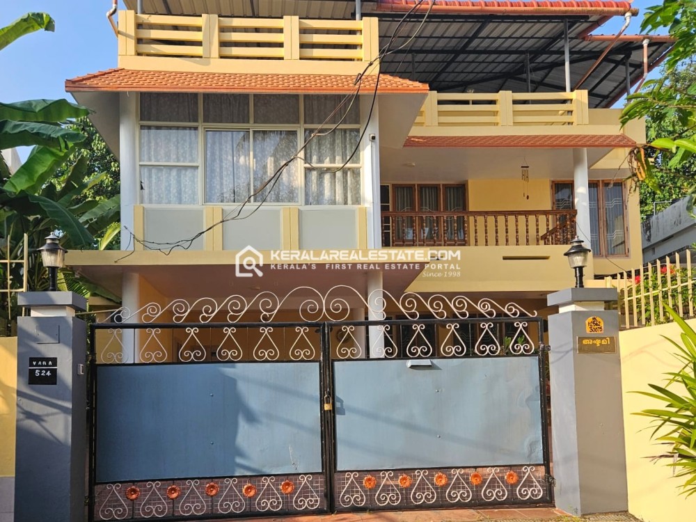 4 BHK House in 9 Cents of Land for Sale in Vattiyoorkavu, Thiruvananthapuram