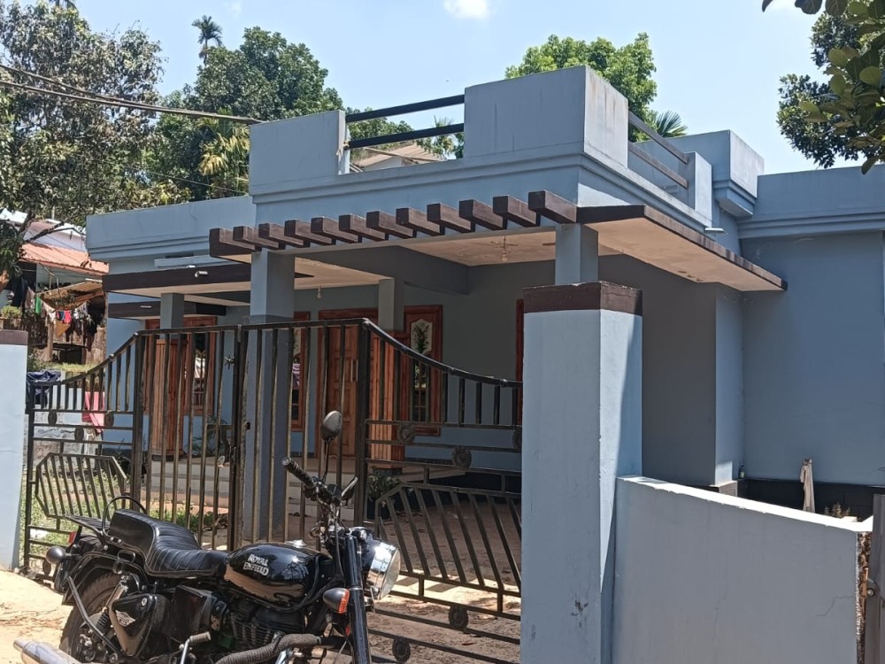 3 BHK House in 10 Cents for Sale in Pallimukku, Kambalakkad, Wayanad